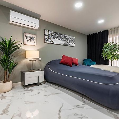Luxury Casa Con Piscina, Wifi, 150M Dal Mare Apartment Miami Playa Bagian luar foto