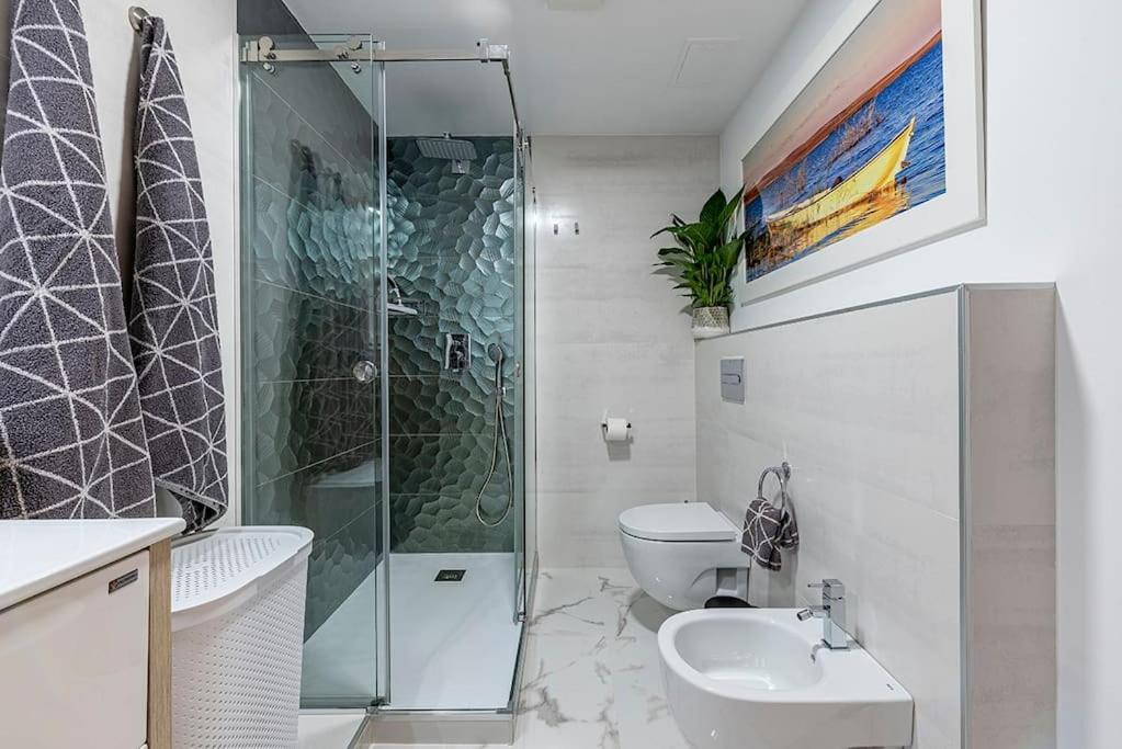 Luxury Casa Con Piscina, Wifi, 150M Dal Mare Apartment Miami Playa Bagian luar foto