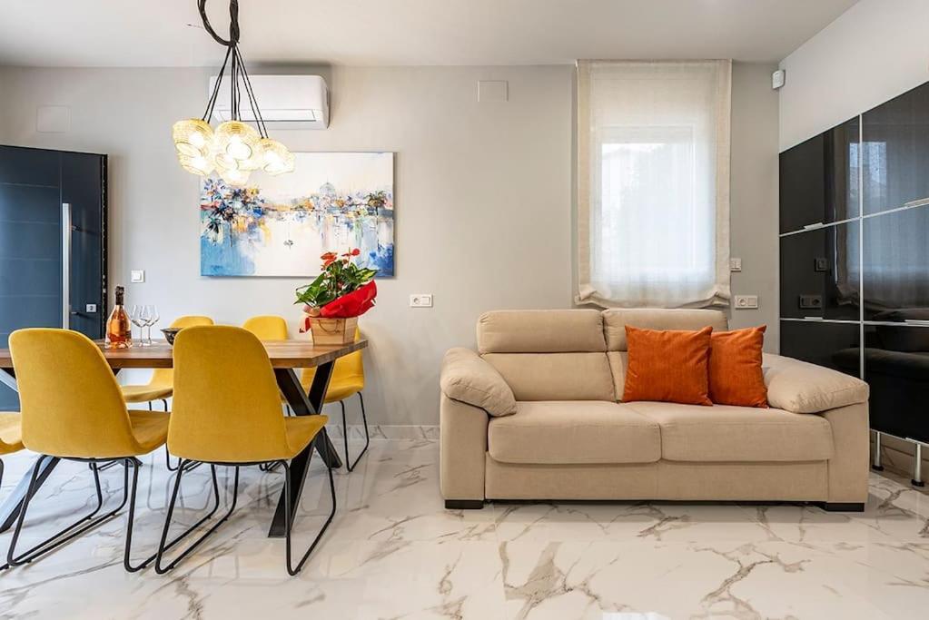 Luxury Casa Con Piscina, Wifi, 150M Dal Mare Apartment Miami Playa Bagian luar foto
