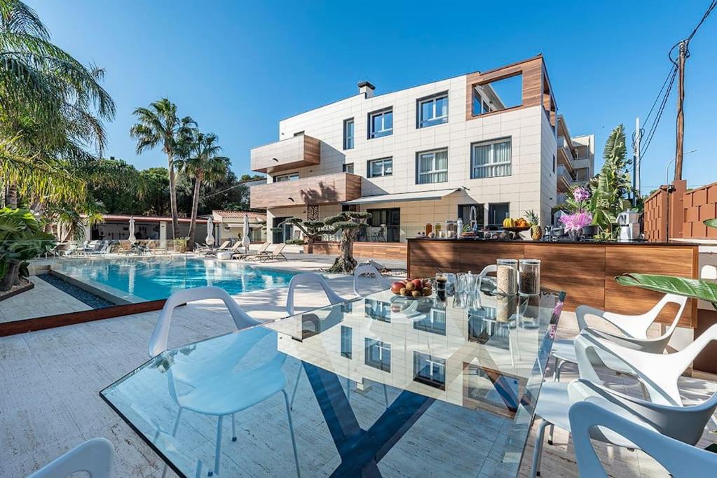 Luxury Casa Con Piscina, Wifi, 150M Dal Mare Apartment Miami Playa Bagian luar foto